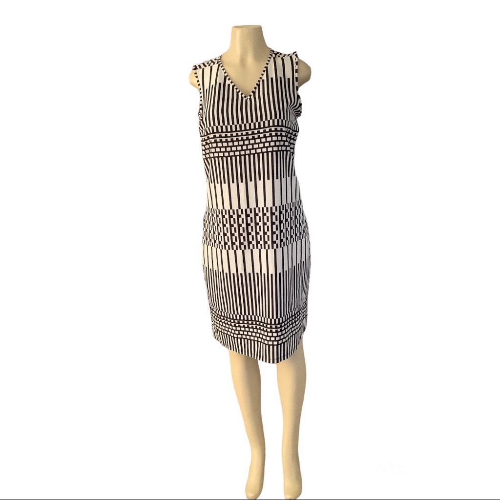 109 F  Dress